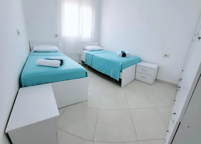 Accommodatie bij particulieren With Breathtaking View Just 10 Mins From The Center *