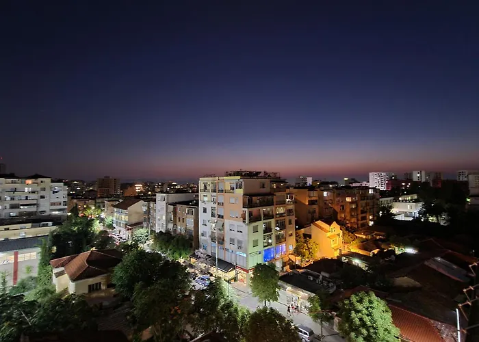 With Breathtaking View Just 10 Mins From The Center Accommodatie bij particulieren *